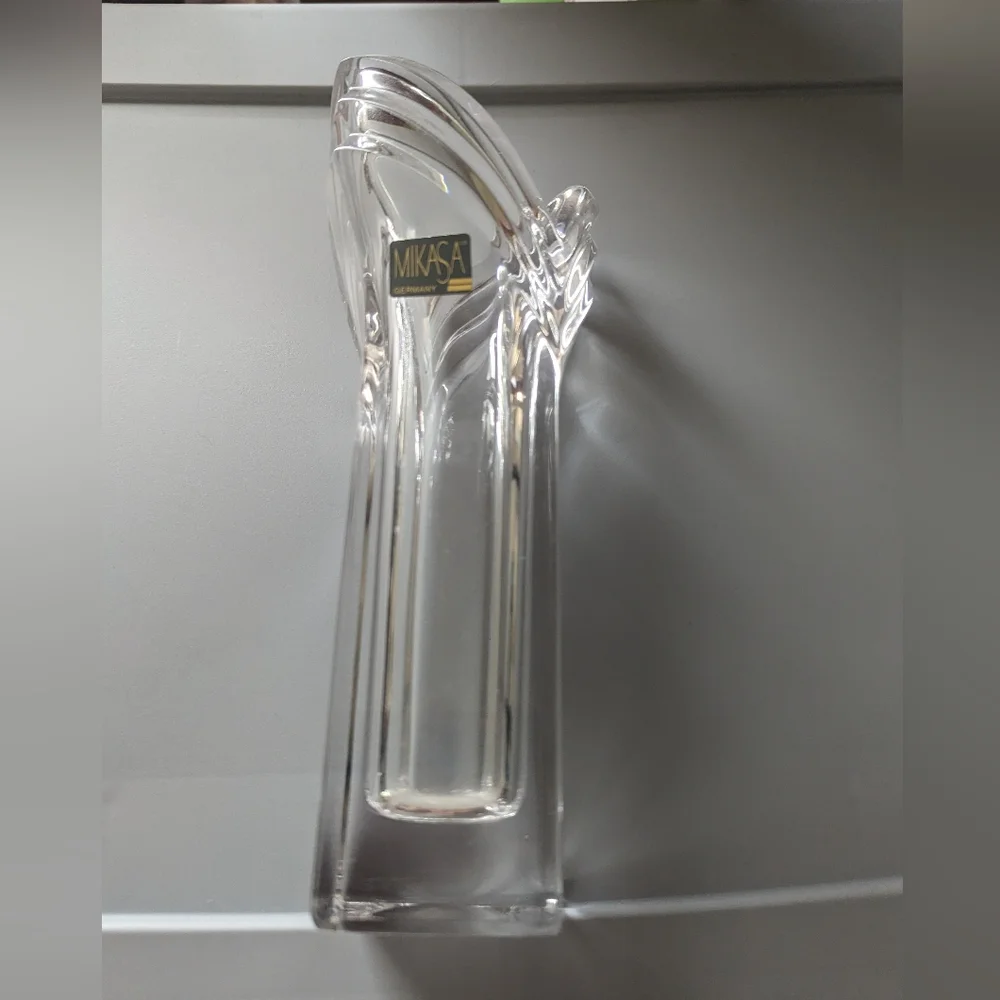1992 Mikasa vase - Picture 4 of 4